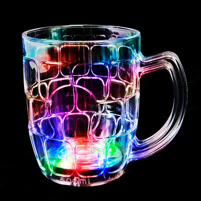 Chope à bière multicolore clignotante de 473 ml (16 oz).